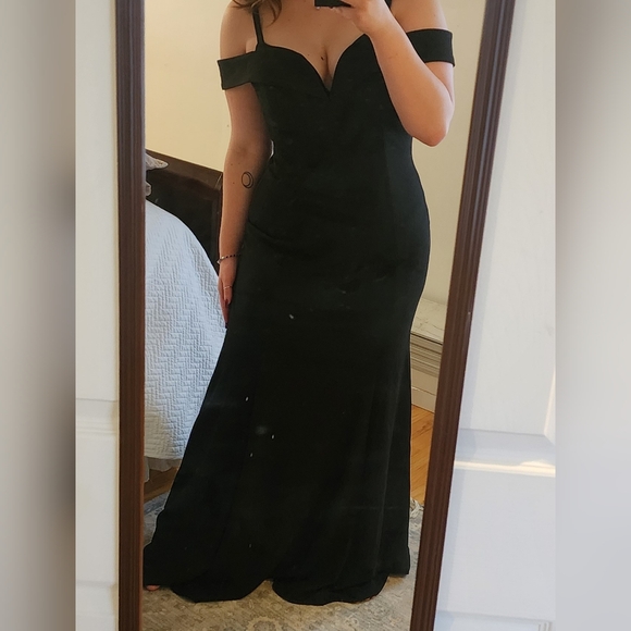 Black Floor Length Gown (Worn Once!) - Picture 2 of 7